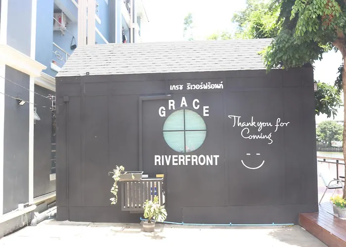 Grace Riverfront Hotel