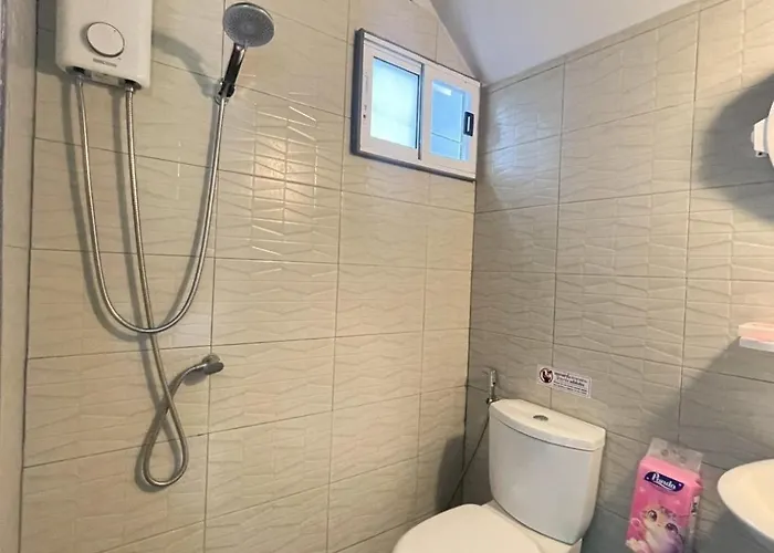 Hotel Grace Riverfront 3*